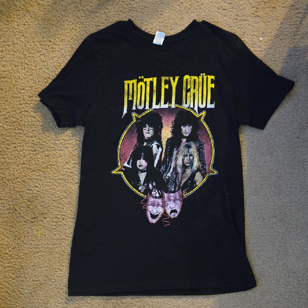 Men's Black Mötley Crüe Graphic Tee